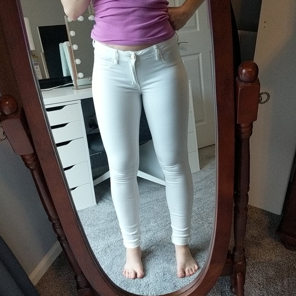 American eagle white jeggings Clearance